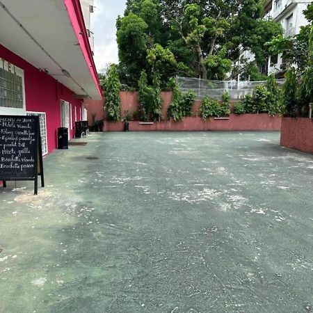 Hotel Imperial ليبرفيل المظهر الخارجي الصورة