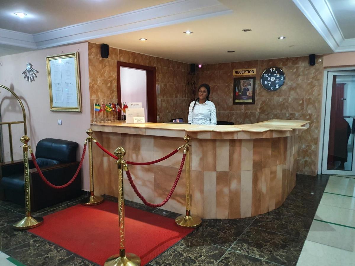 Hotel Imperial ليبرفيل المظهر الخارجي الصورة