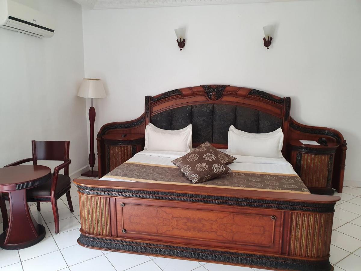 Hotel Imperial ليبرفيل المظهر الخارجي الصورة